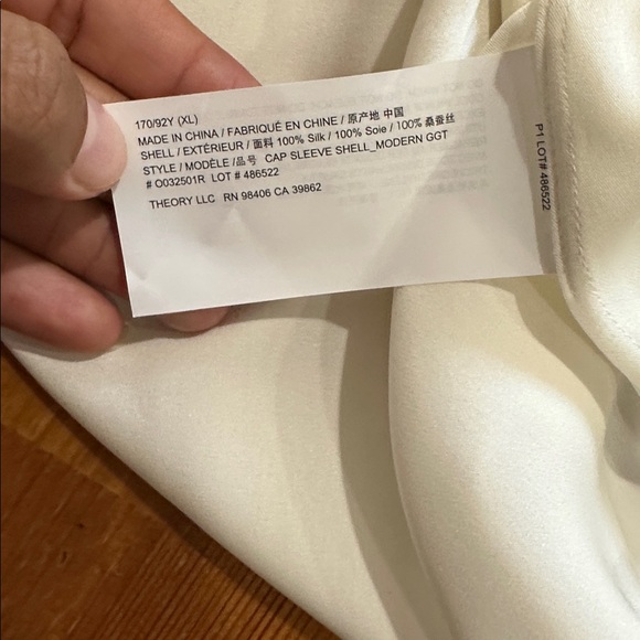 Theory Cream Women's Blouse IVORY  CAP SLEEVE SHELL XL - Picture 10 of 10